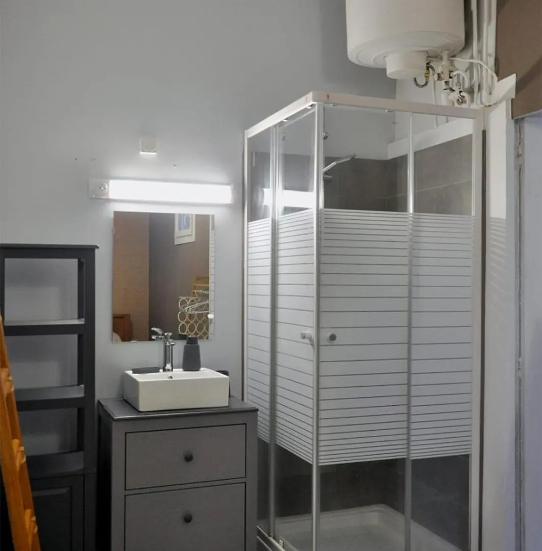 Apartment Beautiful Apt Near Notre-Dame-Du-Mont Marseille